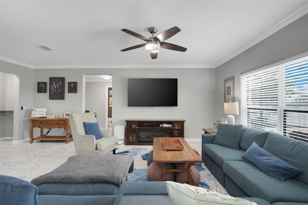 Image 16 of property listing at 693 BLACK EAGLE DRIVE, Groveland, FL 34736
