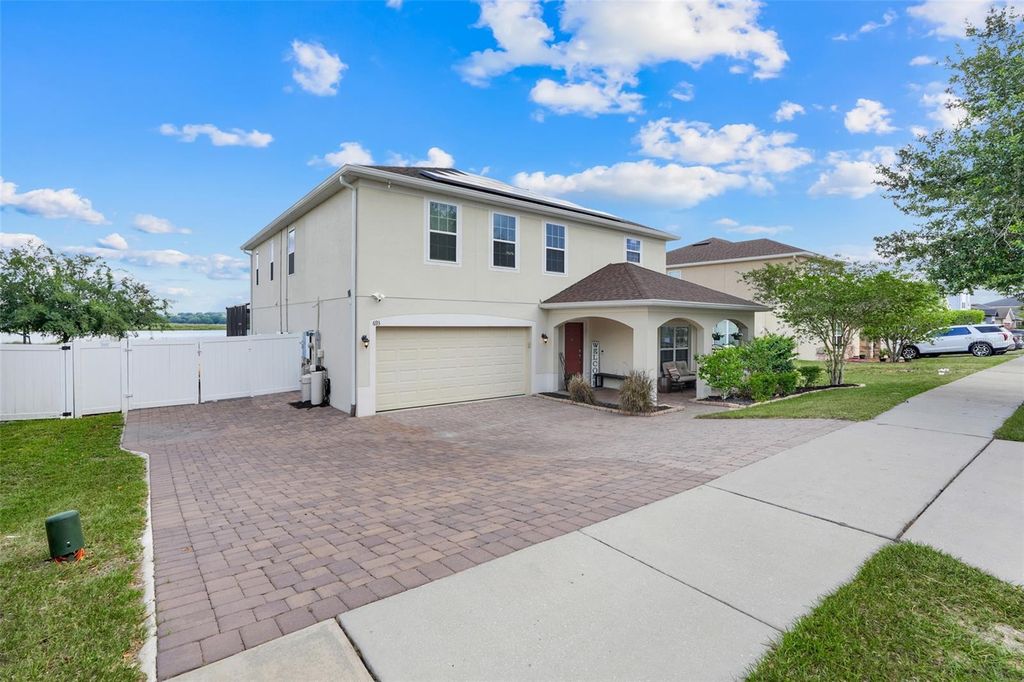 Image 3 of property listing at 693 BLACK EAGLE DRIVE, Groveland, FL 34736