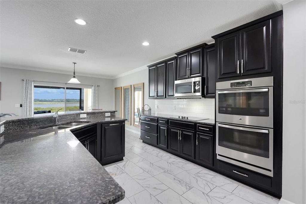 Image 25 of property listing at 693 BLACK EAGLE DRIVE, Groveland, FL 34736