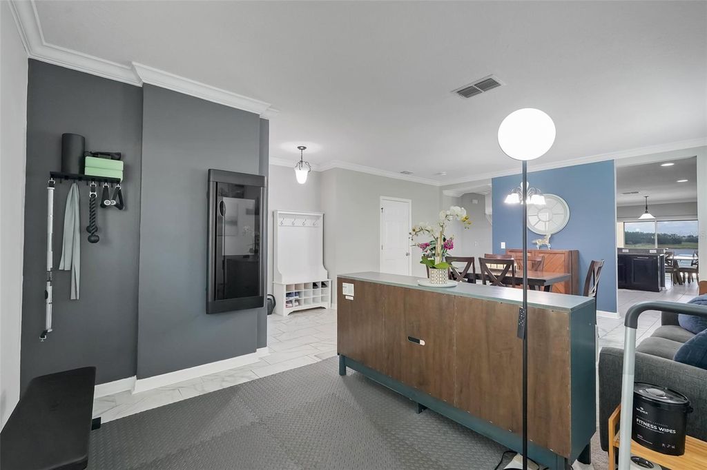Image 32 of property listing at 693 BLACK EAGLE DRIVE, Groveland, FL 34736