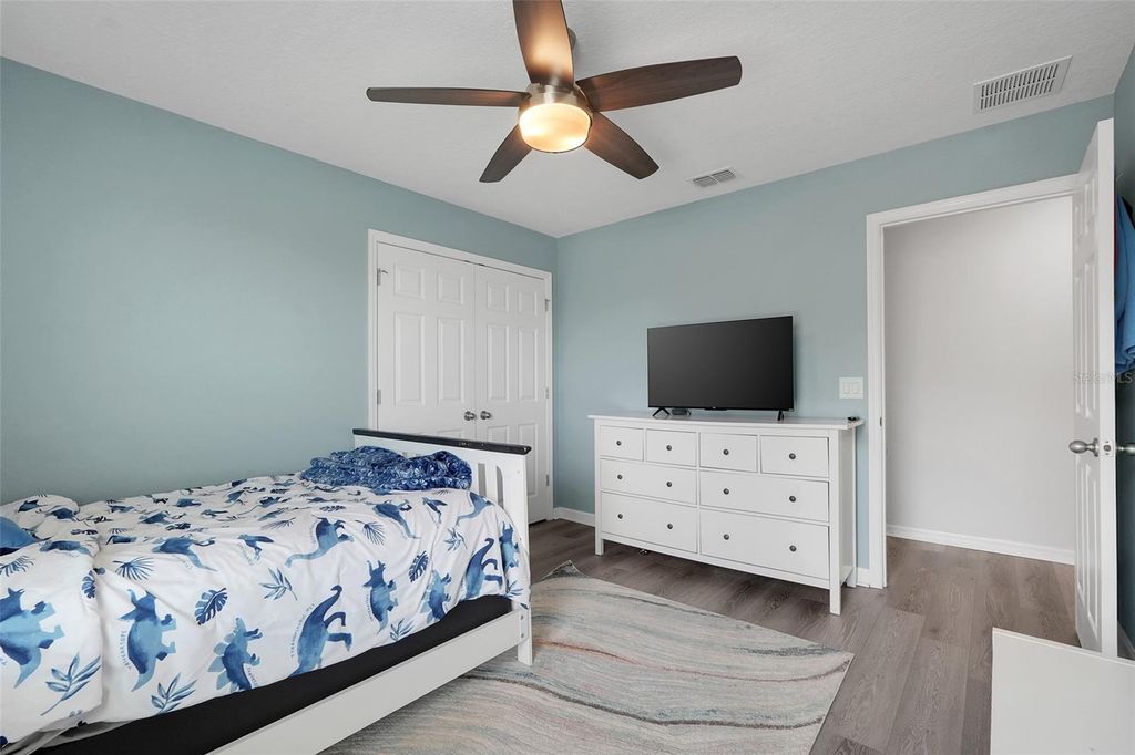 Image 49 of property listing at 693 BLACK EAGLE DRIVE, Groveland, FL 34736