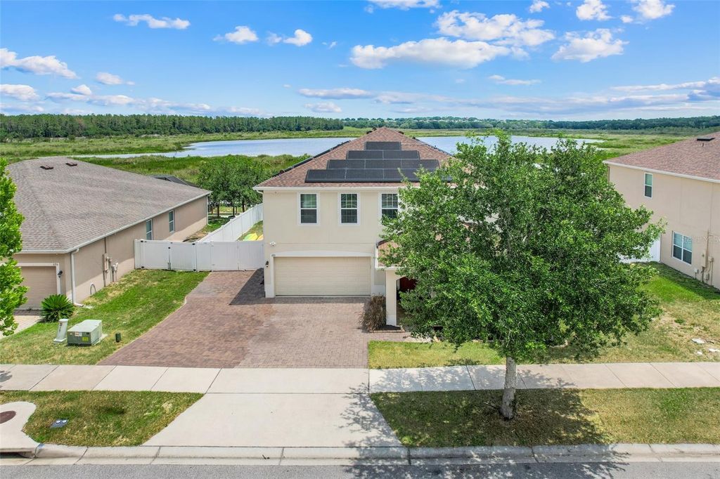 Image 6 of property listing at 693 BLACK EAGLE DRIVE, Groveland, FL 34736