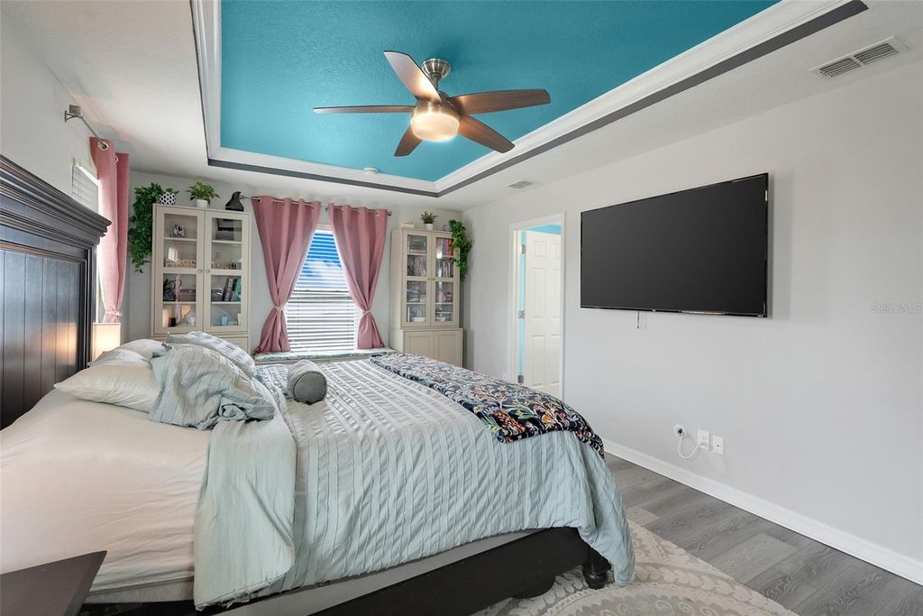 Image 54 of property listing at 693 BLACK EAGLE DRIVE, Groveland, FL 34736