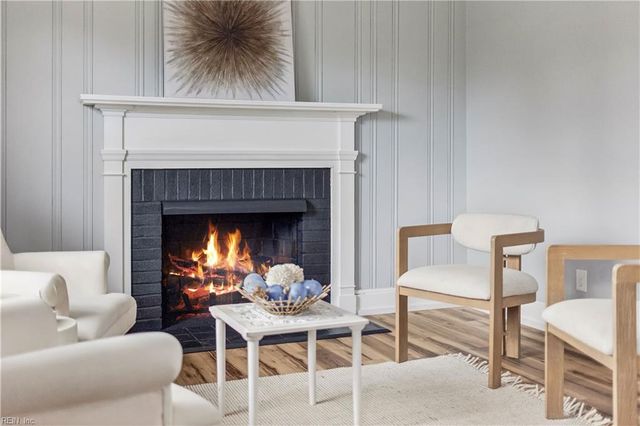 121 Cambridge PL, Hampton, VA 23669