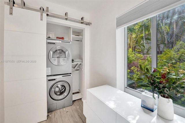 3305 NE 16th Ct, Fort Lauderdale, FL 33305