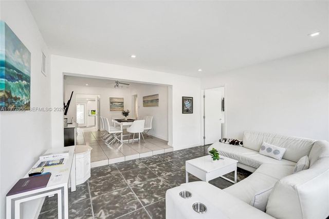 3305 NE 16th Ct, Fort Lauderdale, FL 33305