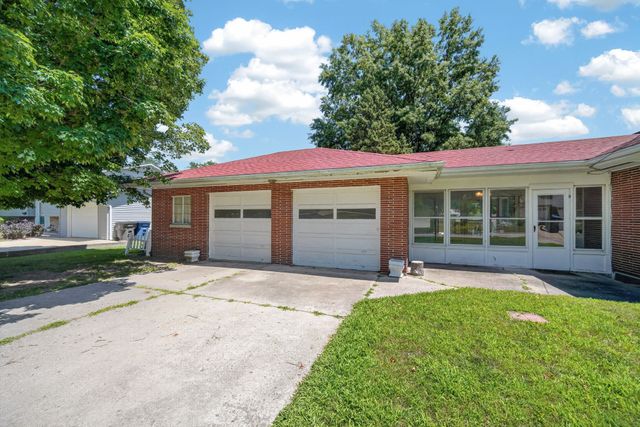 623 Rose Avenue, Des Moines, IA 50315