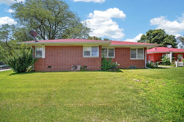 623 Rose Avenue, Des Moines, IA 50315