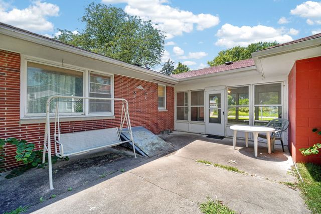 623 Rose Avenue, Des Moines, IA 50315