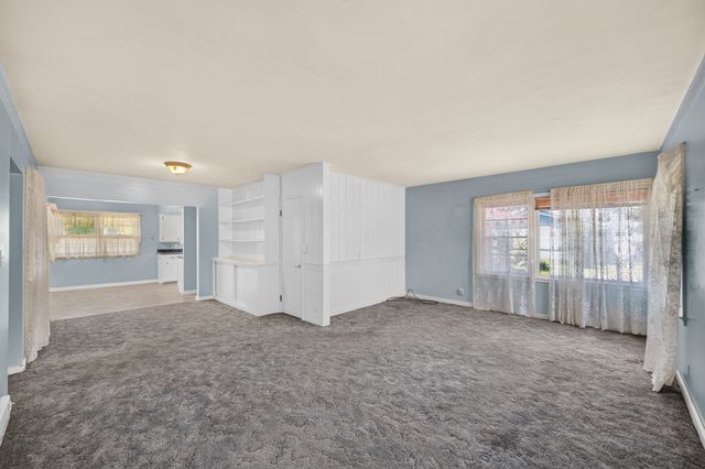 623 Rose Avenue, Des Moines, IA 50315