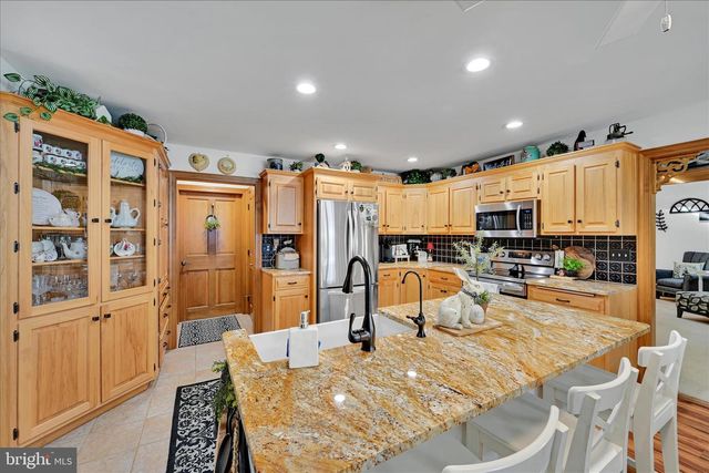 198 FRIENDS RD, Nottingham, PA 19362