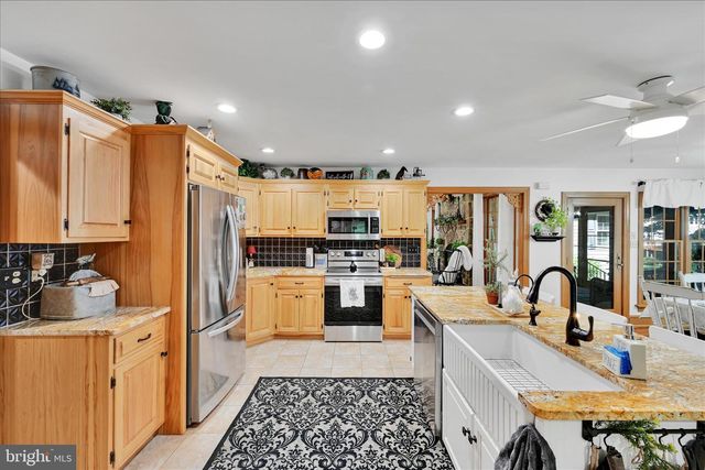 198 FRIENDS RD, Nottingham, PA 19362