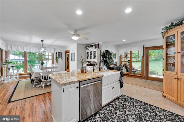 198 FRIENDS RD, Nottingham, PA 19362