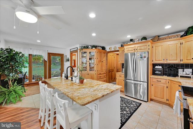 198 FRIENDS RD, Nottingham, PA 19362