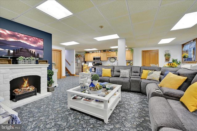 198 FRIENDS RD, Nottingham, PA 19362