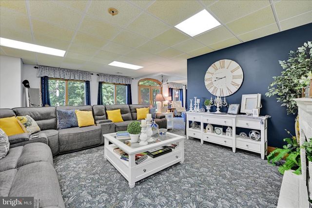 198 FRIENDS RD, Nottingham, PA 19362