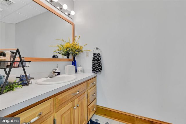 198 FRIENDS RD, Nottingham, PA 19362