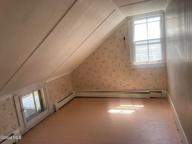 25 Saratoga Avenue, South Glens Falls, NY 12803