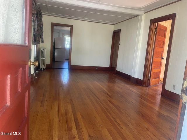 25 Saratoga Avenue, South Glens Falls, NY 12803