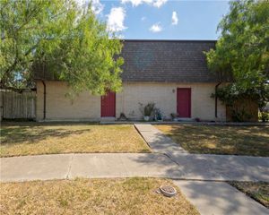 5030 Meandering 5030, Corpus Christi, TX 78413