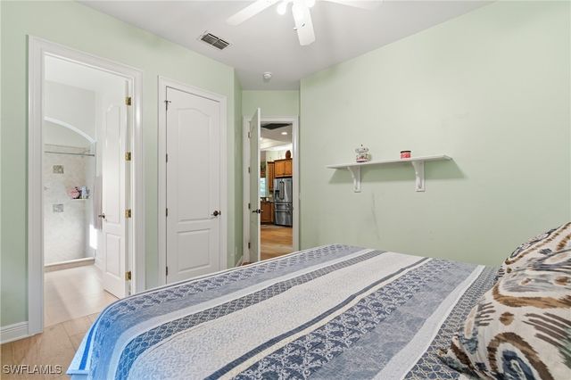 5867 Marble CT, Naples, FL 34110