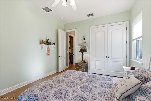 5867 Marble CT, Naples, FL 34110