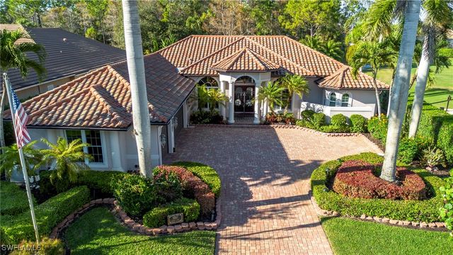 5867 Marble CT, Naples, FL 34110