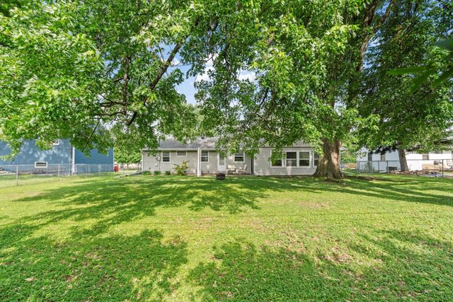 8528 Columbus Avenue S, Bloomington, MN 55420