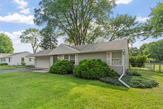 8528 Columbus Avenue S, Bloomington, MN 55420