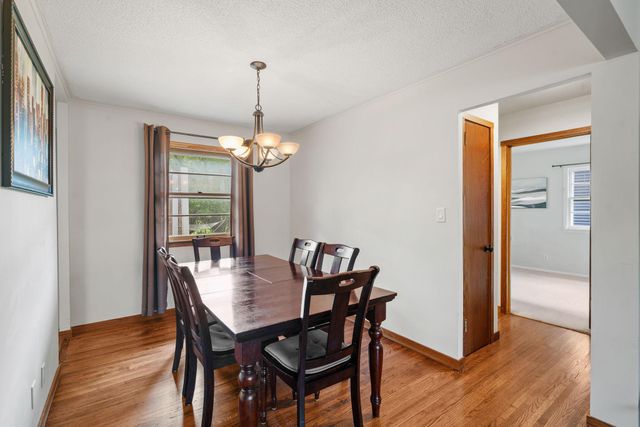 8528 Columbus Avenue S, Bloomington, MN 55420