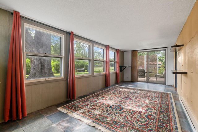 8528 Columbus Avenue S, Bloomington, MN 55420