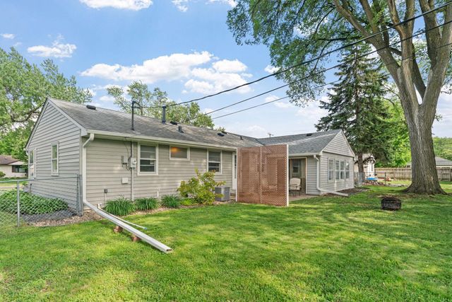 8528 Columbus Avenue S, Bloomington, MN 55420
