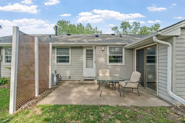 8528 Columbus Avenue S, Bloomington, MN 55420