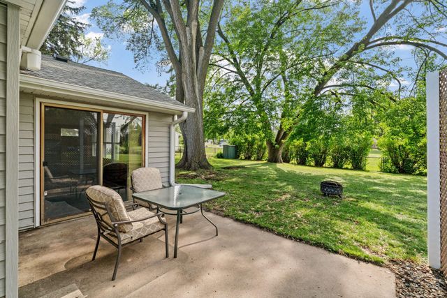 8528 Columbus Avenue S, Bloomington, MN 55420