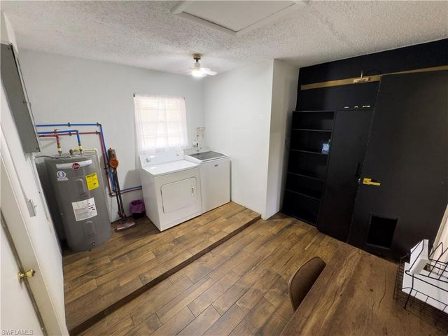1019 Wyomi DR, Fort Myers, FL 33919