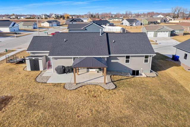 2301 CAMPFIRE COURT, Kaukauna, WI 54130