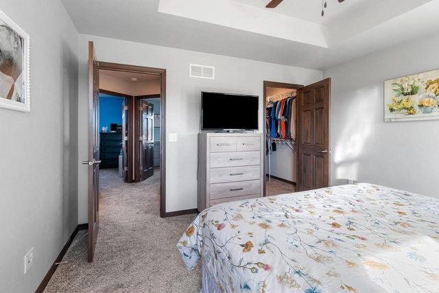 2301 CAMPFIRE COURT, Kaukauna, WI 54130