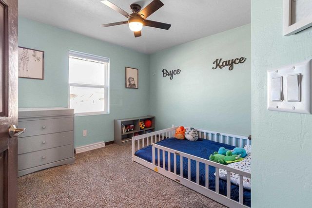 2301 CAMPFIRE COURT, Kaukauna, WI 54130