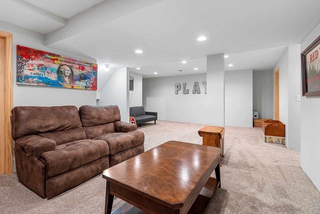 2301 CAMPFIRE COURT, Kaukauna, WI 54130