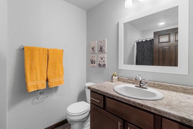 2301 CAMPFIRE COURT, Kaukauna, WI 54130