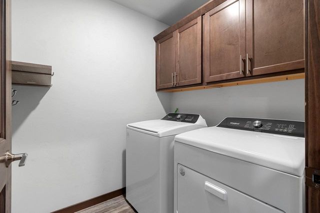 2301 CAMPFIRE COURT, Kaukauna, WI 54130