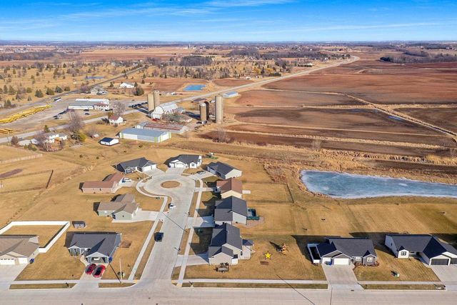 2301 CAMPFIRE COURT, Kaukauna, WI 54130