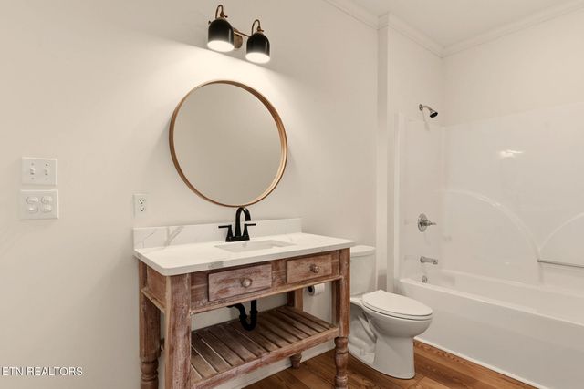 100 Dancer Lane, Oak Ridge, TN 37830