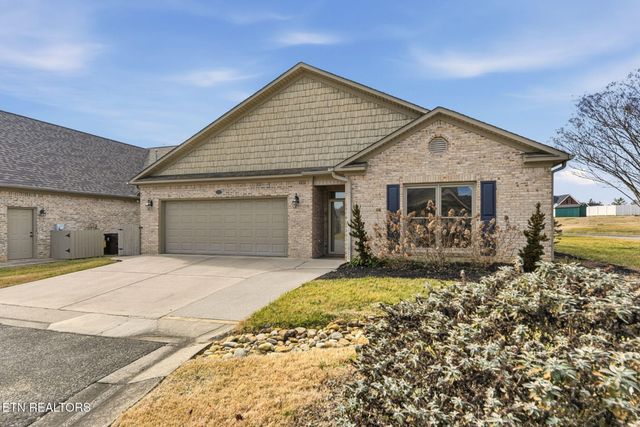 100 Dancer Lane, Oak Ridge, TN 37830