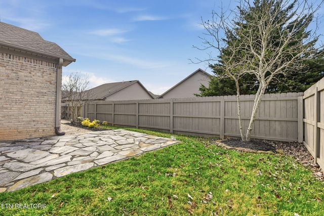 100 Dancer Lane, Oak Ridge, TN 37830