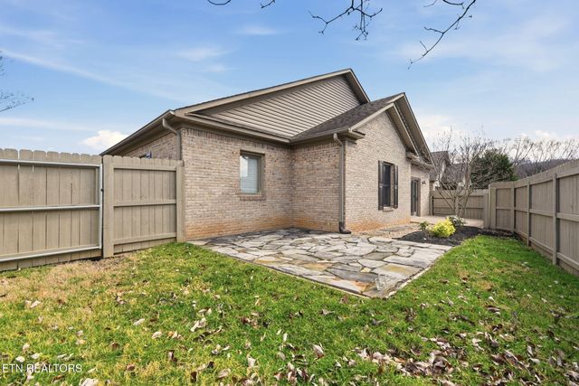 100 Dancer Lane, Oak Ridge, TN 37830