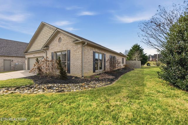 100 Dancer Lane, Oak Ridge, TN 37830