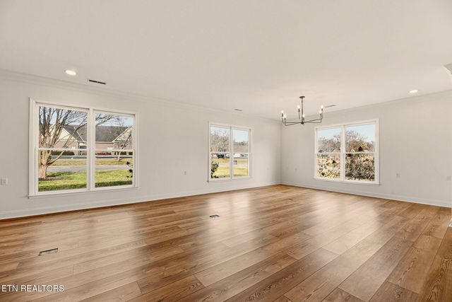 100 Dancer Lane, Oak Ridge, TN 37830