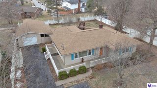 427 S Deepwood Drive, Radcliff, KY 40160