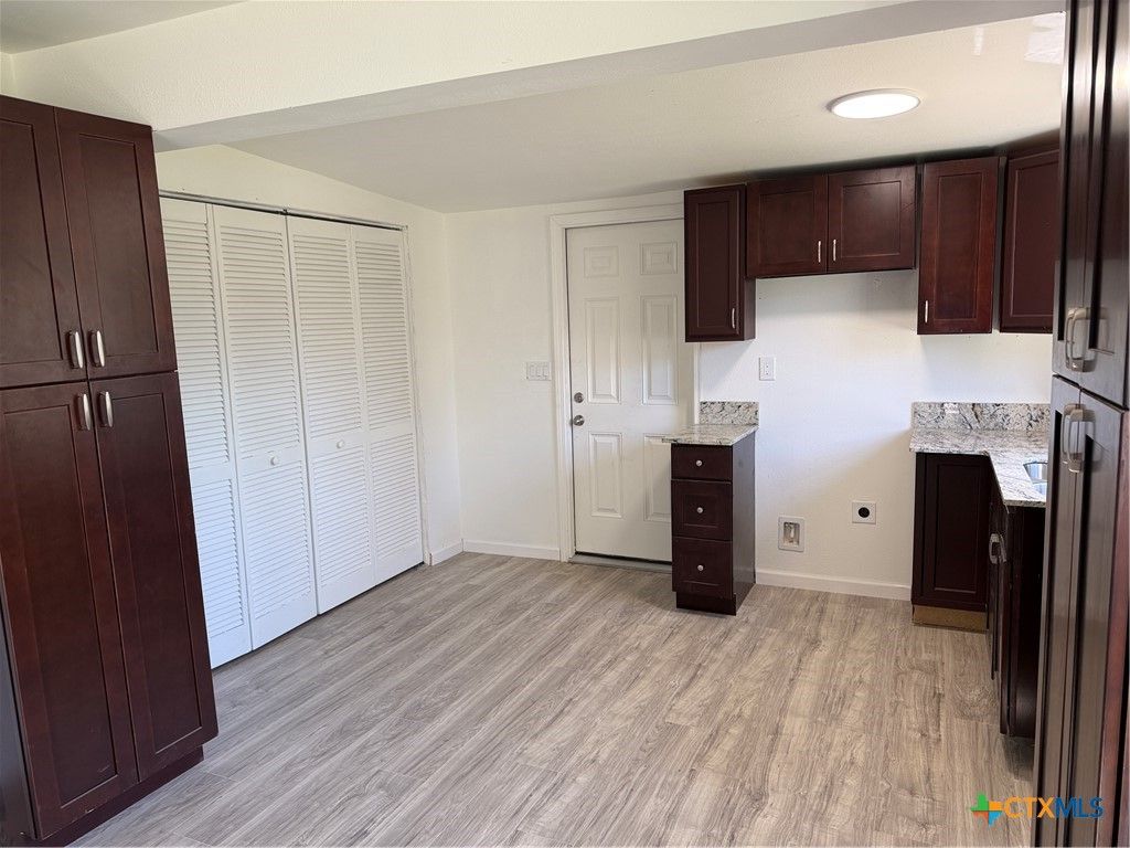 Image 4 of property listing at 2411 Mumphord Street, Victoria, TX 77901